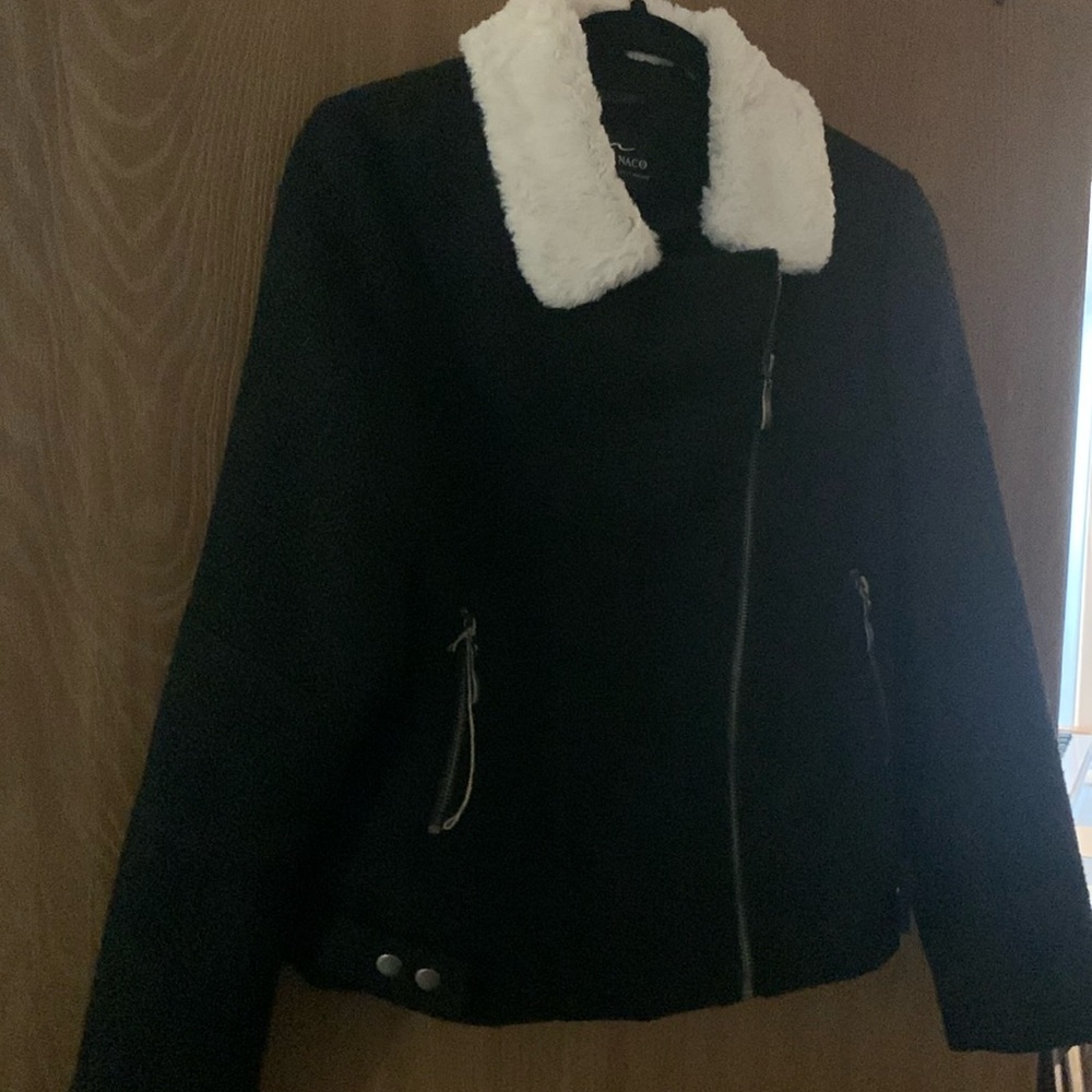 Great condition black soft tweed like fur collar Montanaco jacket zip zipper